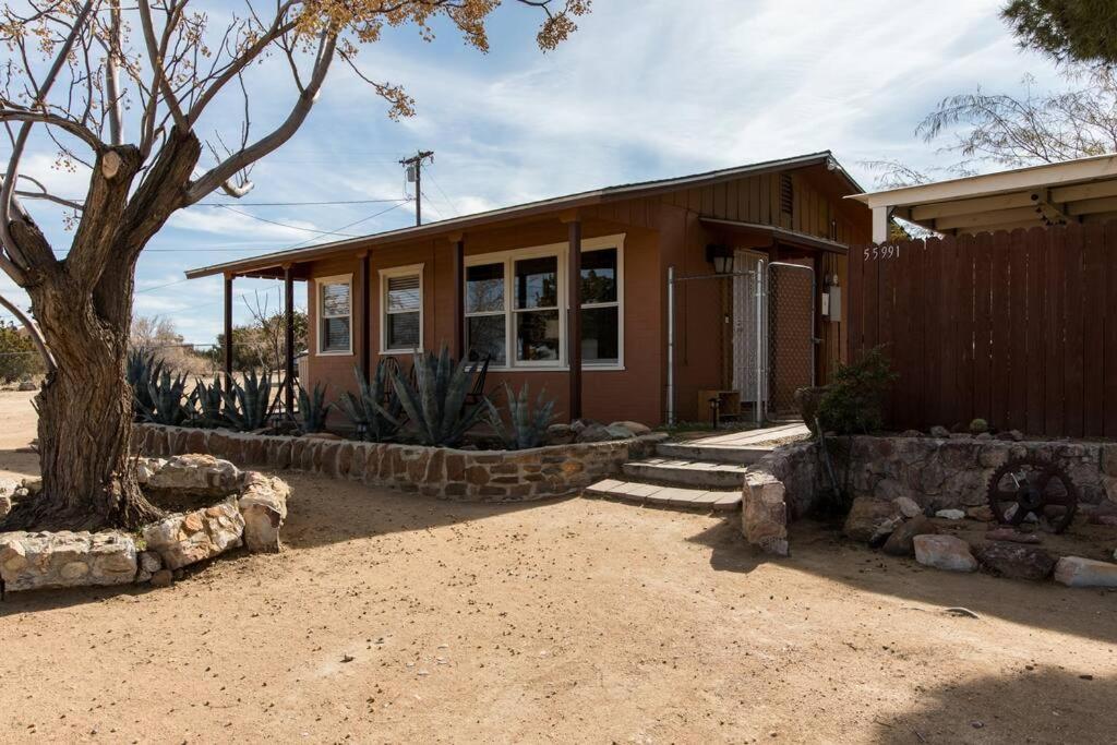 Jt'S Star Catcher Cabin - Hot Tub Yucca Valley Eksteriør billede