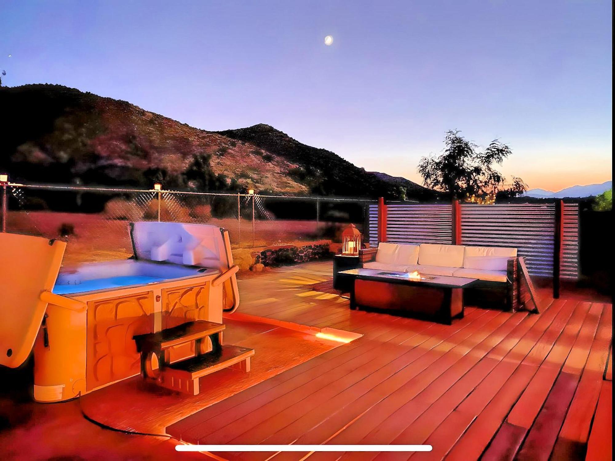Jt'S Star Catcher Cabin - Hot Tub Yucca Valley Eksteriør billede