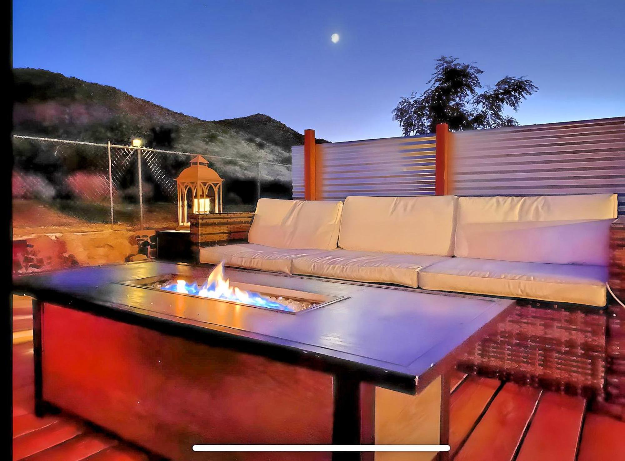 Jt'S Star Catcher Cabin - Hot Tub Yucca Valley Eksteriør billede